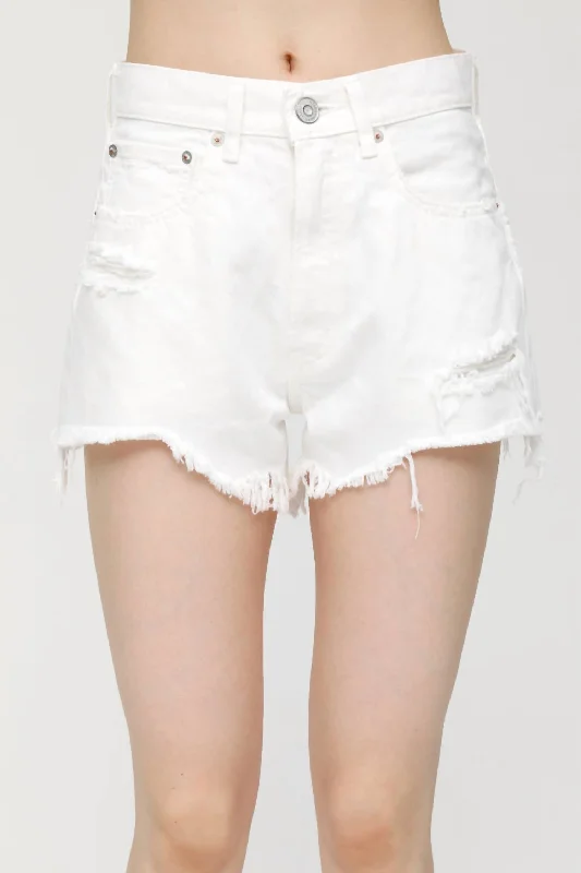 Montclair Shorts In White