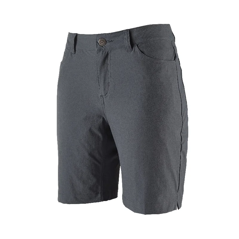 Women's Skyline Traveler Shorts - 8"